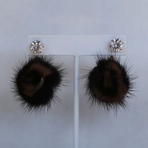 NWT 2 IN 1 BIG RHINESTONE & BROWN POM POM EARRING